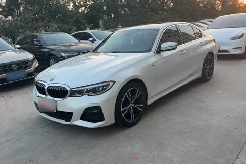 BMW 3 Series 2021