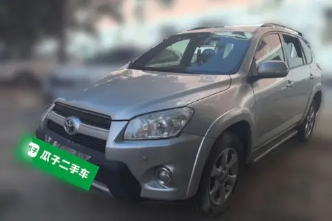 Toyota RAV4 2012