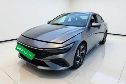 Hyundai Elantra 2023