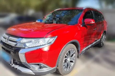 Mitsubishi Outlander 2017