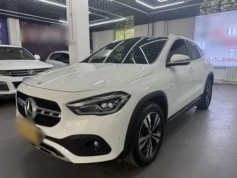 Mercedes-Benz GLA 2023