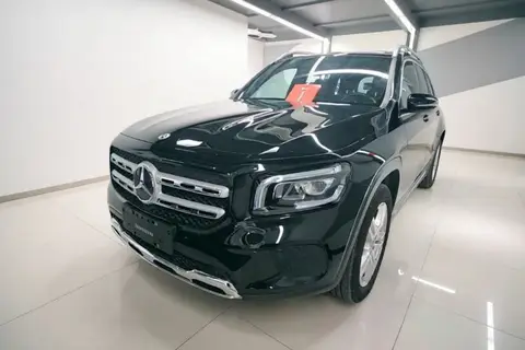 Mercedes-Benz GLB 2023
