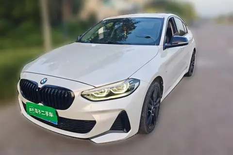 BMW 1 Series 2022