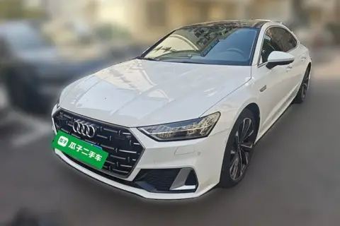 Audi A7L 2022