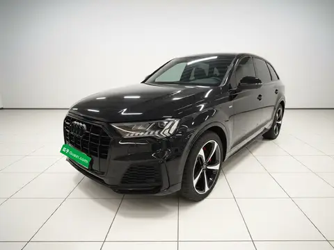 Audi Q7 2021