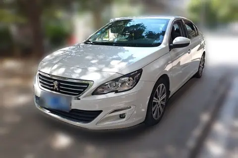 Peugeot 408 2015