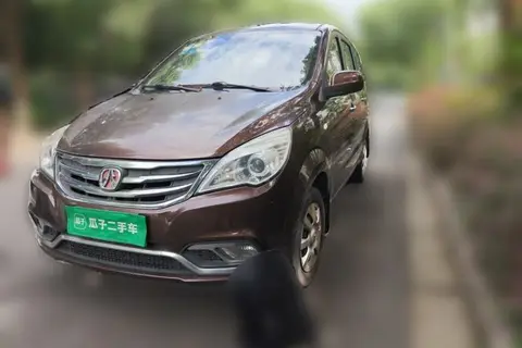 BAIC M20 2015