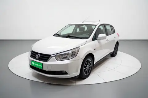 Venucia R50 2013