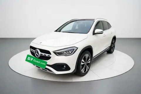 Mercedes-Benz GLA 2021