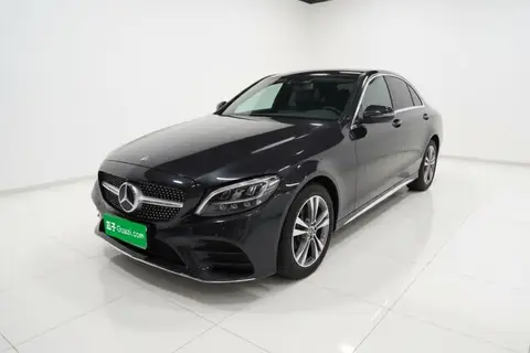 Mercedes-Benz C-Class 2021