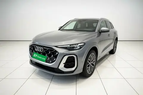 Audi Q5L 2025