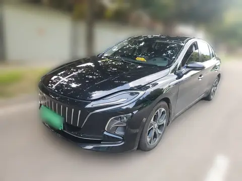 Hongqi E-QM5 2021