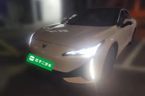 ARCFOX Alpha S5 2024