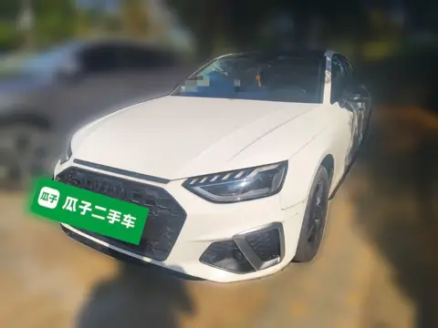 Audi A4L 2021