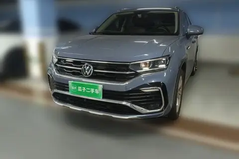 Volkswagen Tayron X 2020