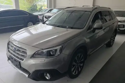 Subaru Outback 2015