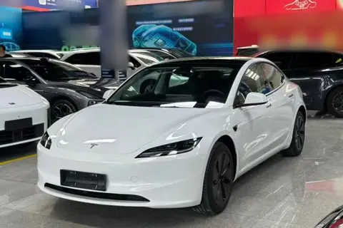 Tesla Model 3 2026