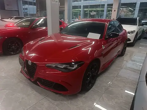 Alfa Romeo Giulia 2025