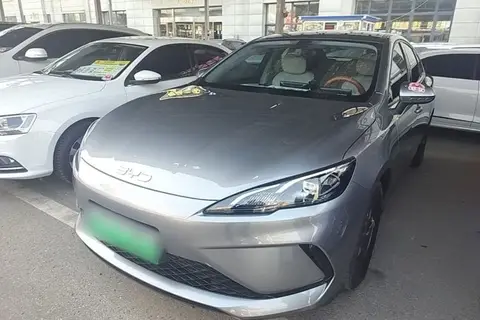 BYD Seal 05 2025