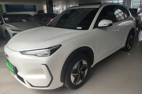 Geely E5 2025