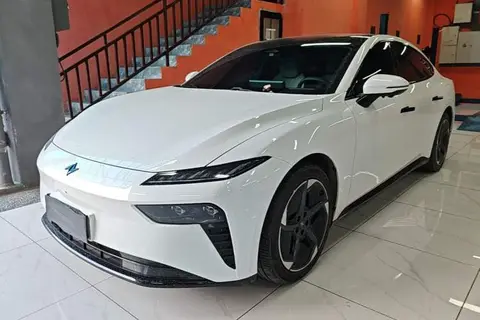 Dongfeng eπ007 2025