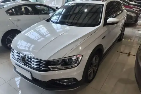 Volkswagen C-TREK 2018