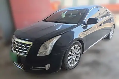 Cadillac XTS 2004