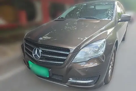 Mercedes-Benz R-Class 2015