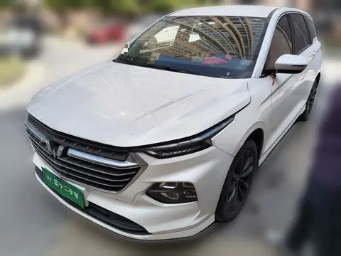 Wuling Victory 2022