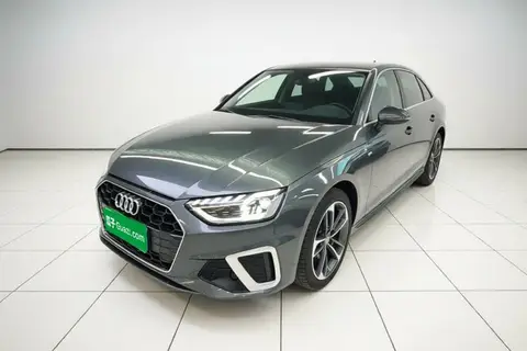 Audi A4L 2021