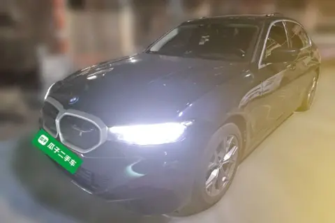 BMW i3 2024