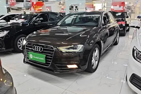 Audi A4L 2015