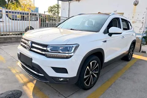 Volkswagen Tharu 2020