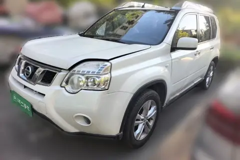 Nissan X-Trail 2012