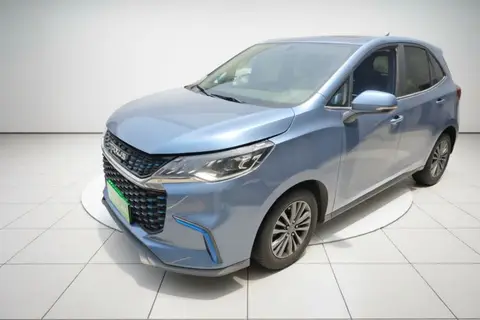 Maxus EUNIQ 5 2021