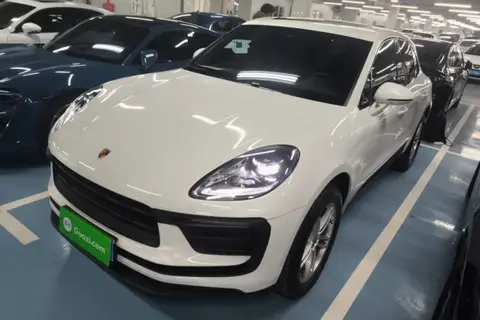 Porsche Macan 2023