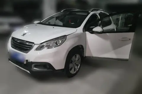 Peugeot 2008 2015