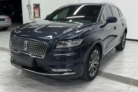 Lincoln Nautilus 2021