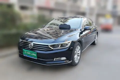 Volkswagen Magotan 2016