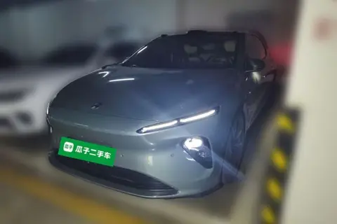NIO ET7 2022
