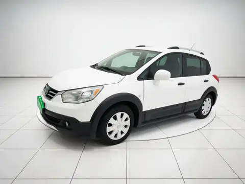 Venucia R50X 2015