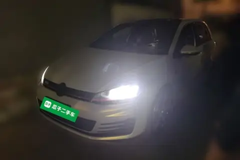 Volkswagen Golf GTI 2017