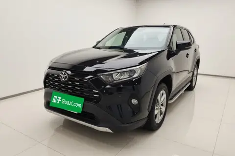 Toyota RAV4 2021