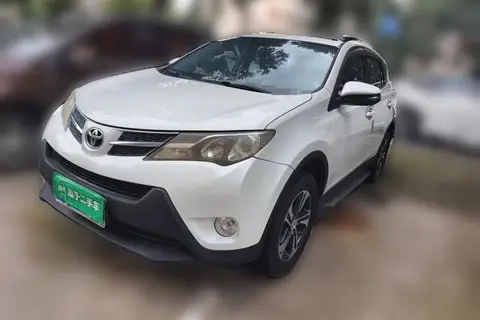 Toyota RAV4 2015