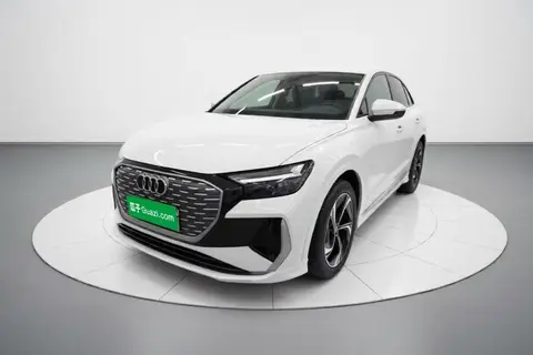 Audi Q4 e-tron 2023