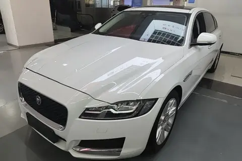 Jaguar XFL 2018