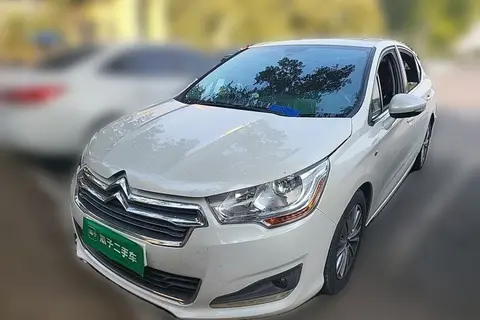 Citroën C4L 2013