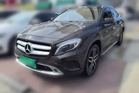 Mercedes-Benz GLA 2016