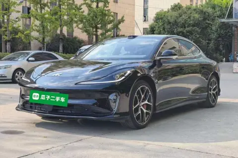 IM Motors L6 2025