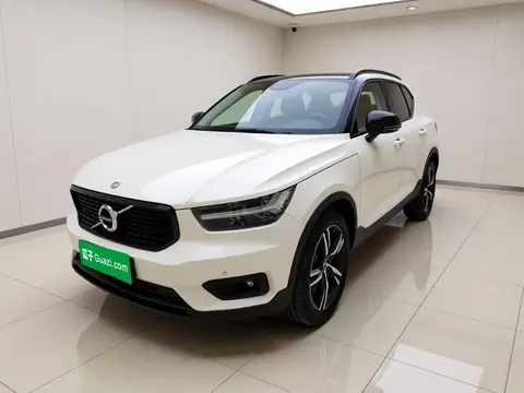 Volvo XC40 2021